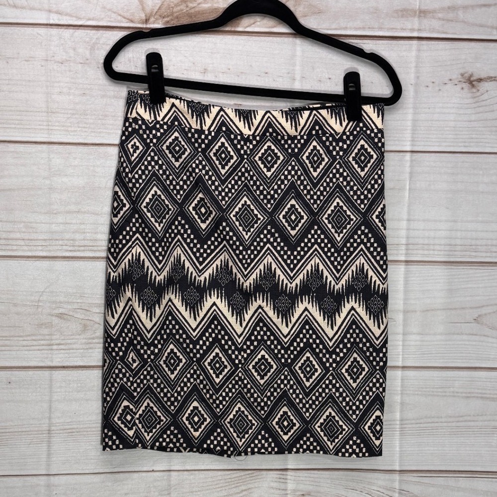 J.Crew The Pencil Skirt Navy Cream Geometric Ikat Diamond Jacquard Size 2